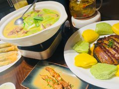 -丽华园·武汉地标楚菜餐厅(青山江滩店)