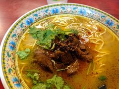 -金杨拉面王小吃面馆·牛三宝面·红烧牛肉粉
