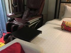 -喜鹊愉家酒店(郑州曼哈顿博览中心地铁站店)