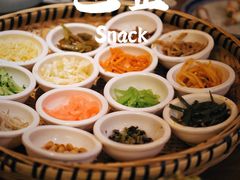 -包整·丝娃娃(一览甲秀楼风景店)