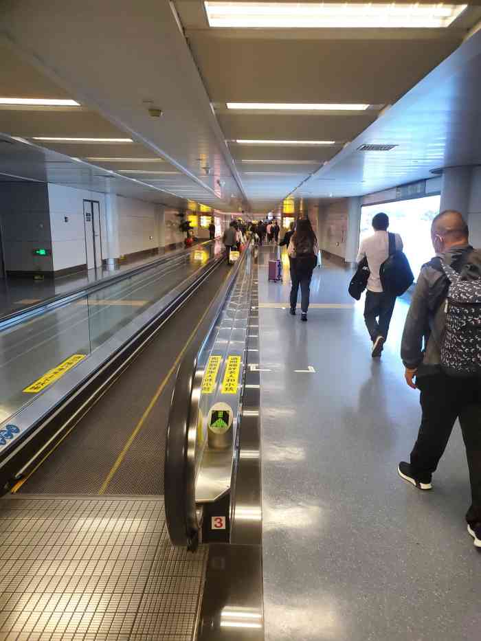 重庆江北国际机场t2航站楼-"每次去重庆机场总会有一种莫名的忧愁