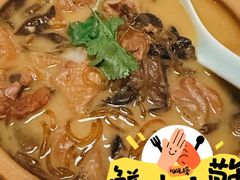 小鸡炖榛蘑-止观小馆·辽河口渔家菜(王府井店)