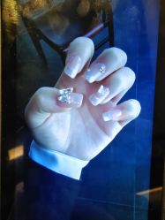 -丽心自助美甲美睫