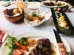 -佐度王子扒房(天鹅湖店)