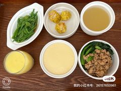 -雪梅月子中心(华侨城店)