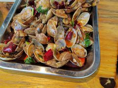 -喝丢一只鞋海鲜烧烤·海肠捞饭(文体街店)