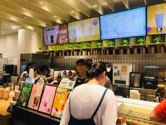 -CoCo都可(湖滨银泰店B区店)