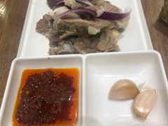 -清真·玛丽亚新疆菜主题餐厅(浙江中路店)