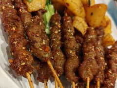 -犇逸·乐山跷脚牛肉·四川现炒(览海店)
