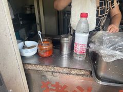 -老汪猪头肉春饼店