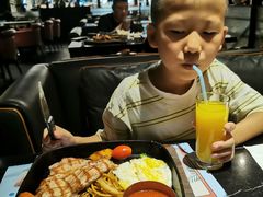 -半秋山西餐厅(巴南万达广场店)