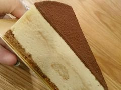 -焙丽拾光(麦凯乐直营店)