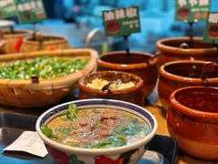 -云阿蛮云南生烫牛肉米线(奉贤路店)