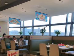 -海底捞火锅(宝龙广场夜宵主题店)