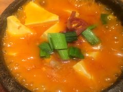 -云海肴·汽锅鸡·云南菜(天山百盛优客店)