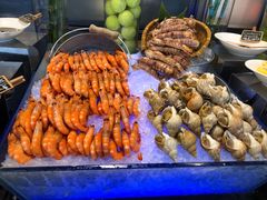 -圣丰索菲特·2 On 988 Café 自助餐厅
