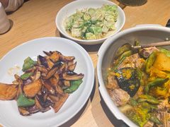 -关东小磨东北菜(上海长风大悦城店)
