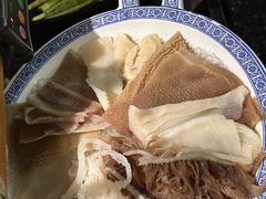熊猫爱上竹笋-哥老官重庆美蛙鱼头(五角场合生汇店)