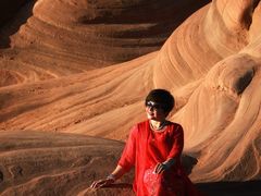-波浪谷