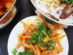 -红鼻子桂林米粉(金唐新光界店)