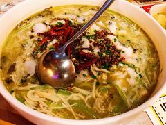 招牌酸菜鱼（必点）-爱啤精酿·民谣酒馆(滨江店)