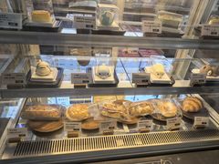 -抱抱地球咖啡馆(国家海洋博物馆店)