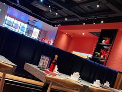 大堂-里岛烤鱼(东港凯虹广场店)