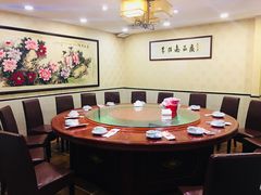包厢-鲁小三·大骨自助(金山总店)