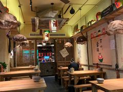 大堂-泥糊破店小酒馆·团建聚餐(南京西路店)