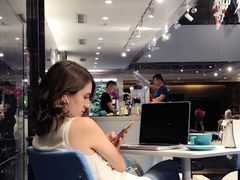 -Hiwork cafe(新街高和店)