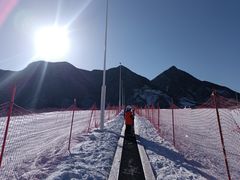 -荣盛康旅野三坡滑雪场