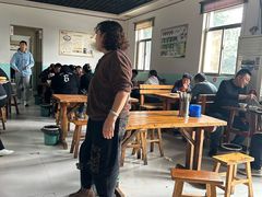 -虹兴砂锅店