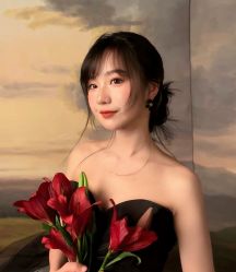 -乐派诗婚纱摄影