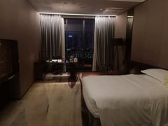 -广州天河希尔顿酒店