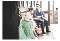 点击看大图 -THE QUEEN(北京店)