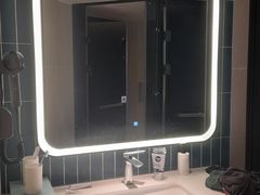 -宜尚酒店(广州上下九永庆坊长寿路地铁站店)