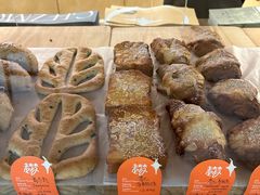 -老梦面包CHEZMOREL(麦子店)