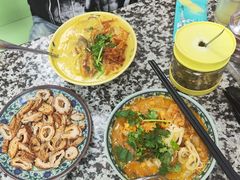 -002鱼汤粉(龍園店)