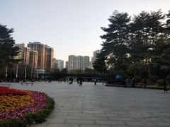 -英雄广场
