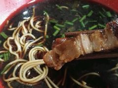 -小龙大肉面馆