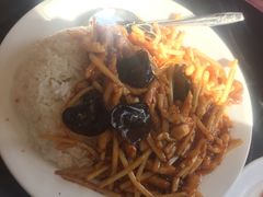 鱼香肉丝盖饭-宛平李记小吃(东关街店)