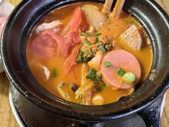 -李记特色罐罐米线(重庆中环大厦店)
