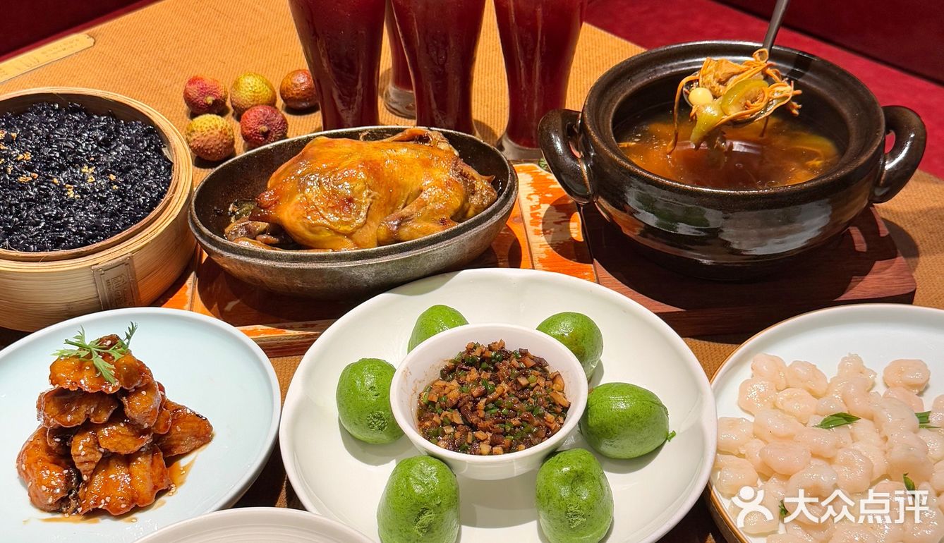 外婆家太大方了！！吃鸡还免费送养生锤...