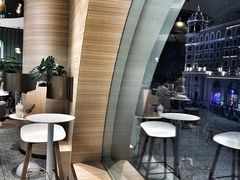 -奈雪的茶(百盛店)