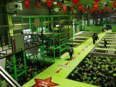 -C7城市运动空间·蹦床·健身·团建