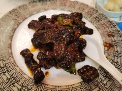 -梅龙镇酒家(南京西路总店)