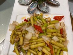 -黄泥岗·地道湖北菜(奥特莱斯店)