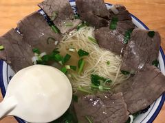 -嘻小北·兰州清汤牛肉面(太平洋森活天地店)