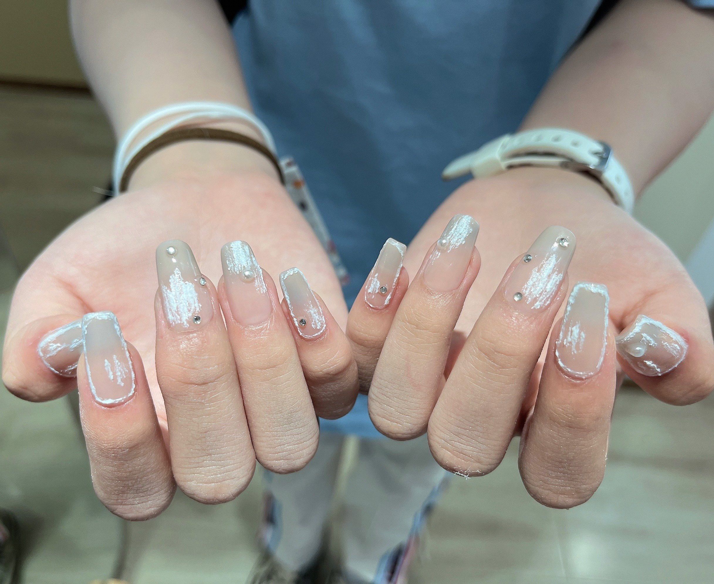 夏日美甲06冰透蓝渐变石膏线温柔美甲