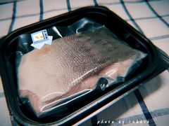 -全家便利店(洛川东路店)